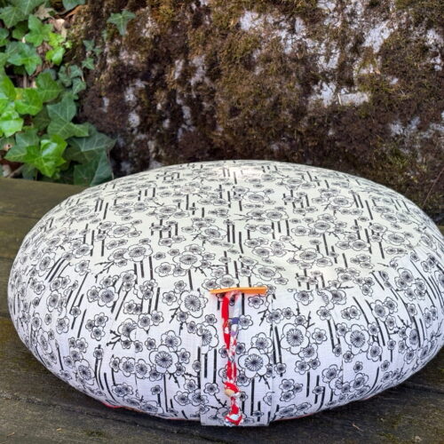 Zafu coussin de méditation XL — Tissu traditionnel japonais - fleur de cerisier