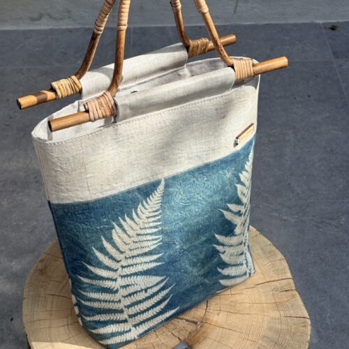 Bleu de légendes — Sac à main en lin ciré, impression cyanotype